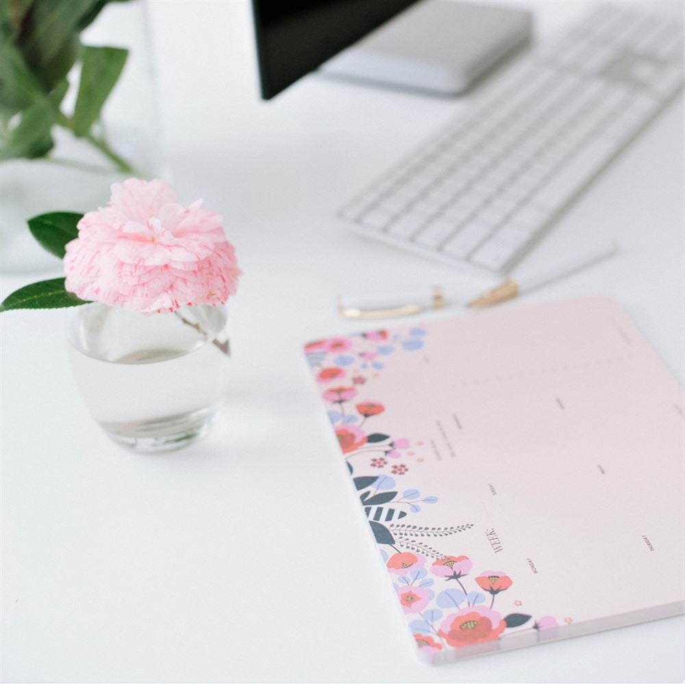 Phenomenal Woman Weekly Desk Planner
