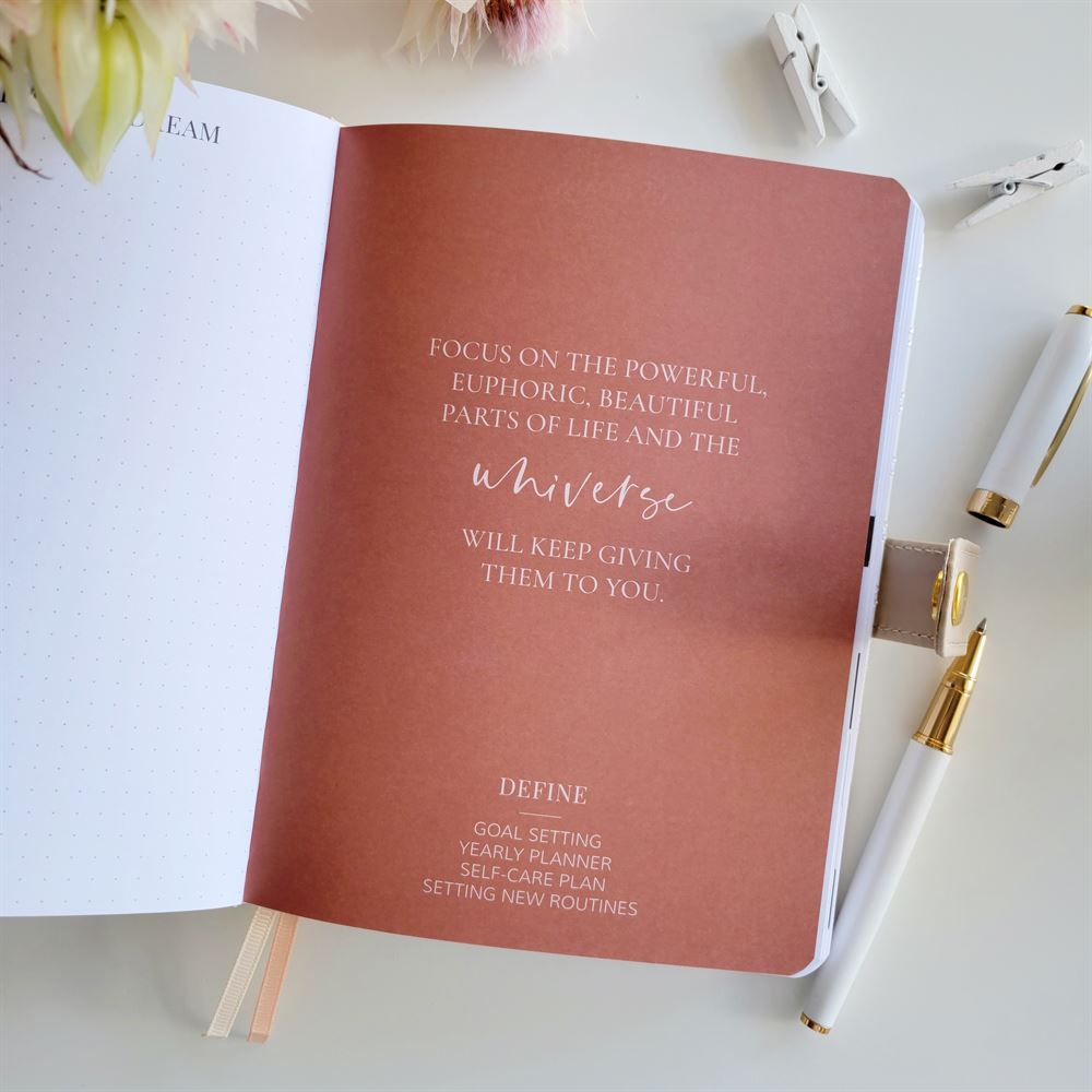 LH Agenda Phenomenal Woman Planner