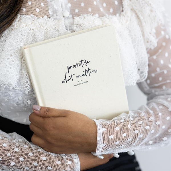 Day Organiser Planner - White Marle - Prioritise What Matters (Daily) – Linen - Image 15