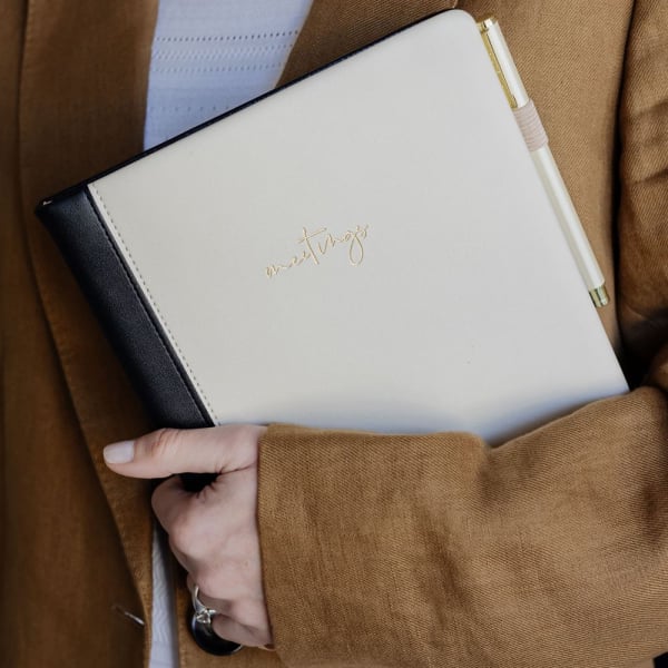LH Agenda Meeting Notebook