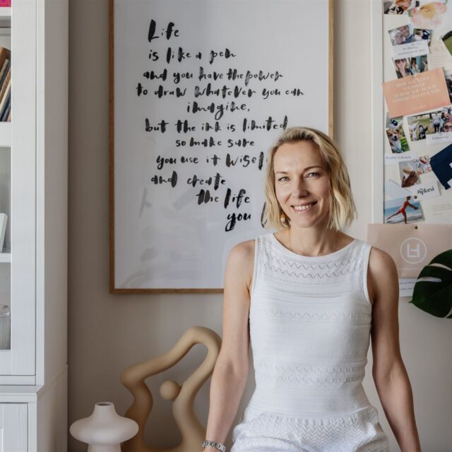 Kasia Gospos, Life is Like a Pen Quote