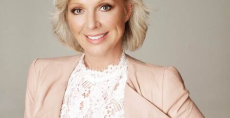 Shelley Barrett ModelCo CEO