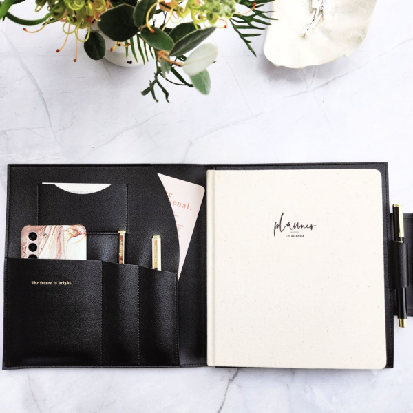 Compendium - Large - Black - LH Monogram
