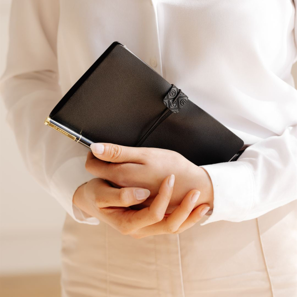 LH Agenda Explorer Refillable Notebook Set- Black