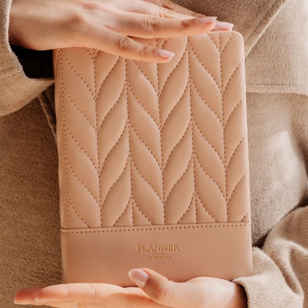 LH Planner - Weekly Medium - Rose - Floral Quilted