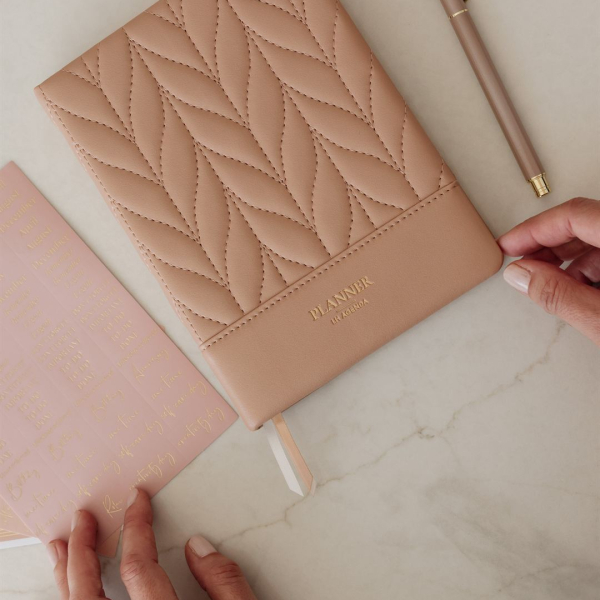 LH Planner - Weekly Medium - Rose - Floral Quilted