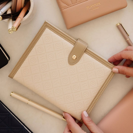 LH Planner – Weekly Medium – Ivory – Lucky Clover LH Planner – Weekly Medium – Ivory – Lucky Clover